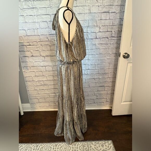 City Chic Brown and Cream Maxi Dress - Picture 5 of 7